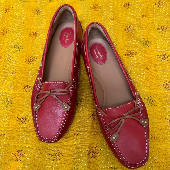 EUC Clark's Artisan Red Leather 'Dunbar Racer' Driving Loafers Sz 10M - Picture 1 of 11